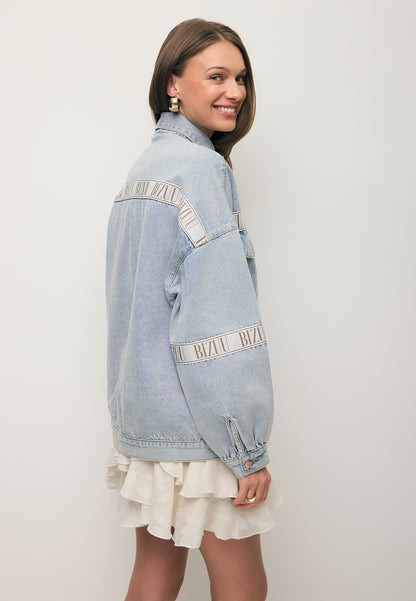 Błękitna kurtka jeansowa oversize PASSA